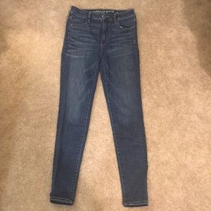 American Eagle blue jeans